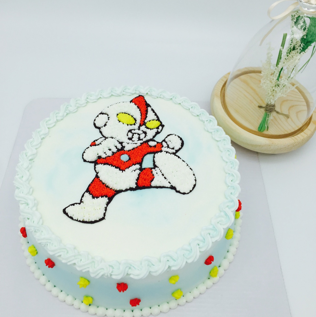 淡奶油裱花蛋糕