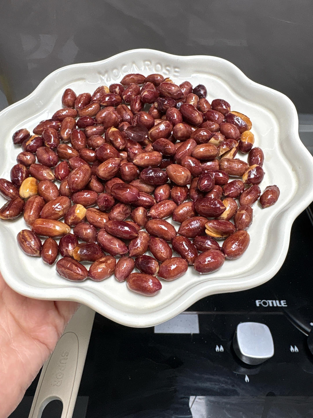 又香又脆不发软的炒花生米