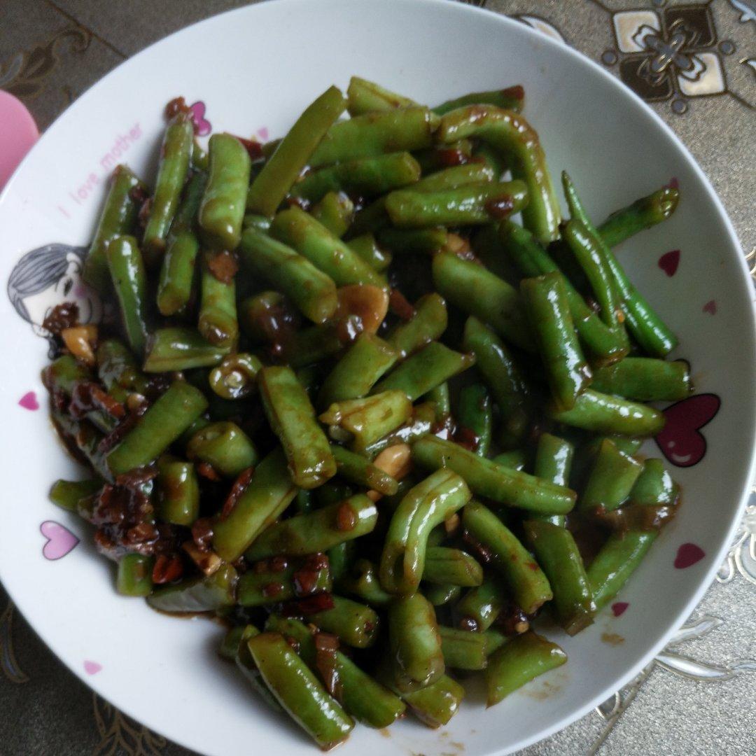 肉沫豆角下饭菜