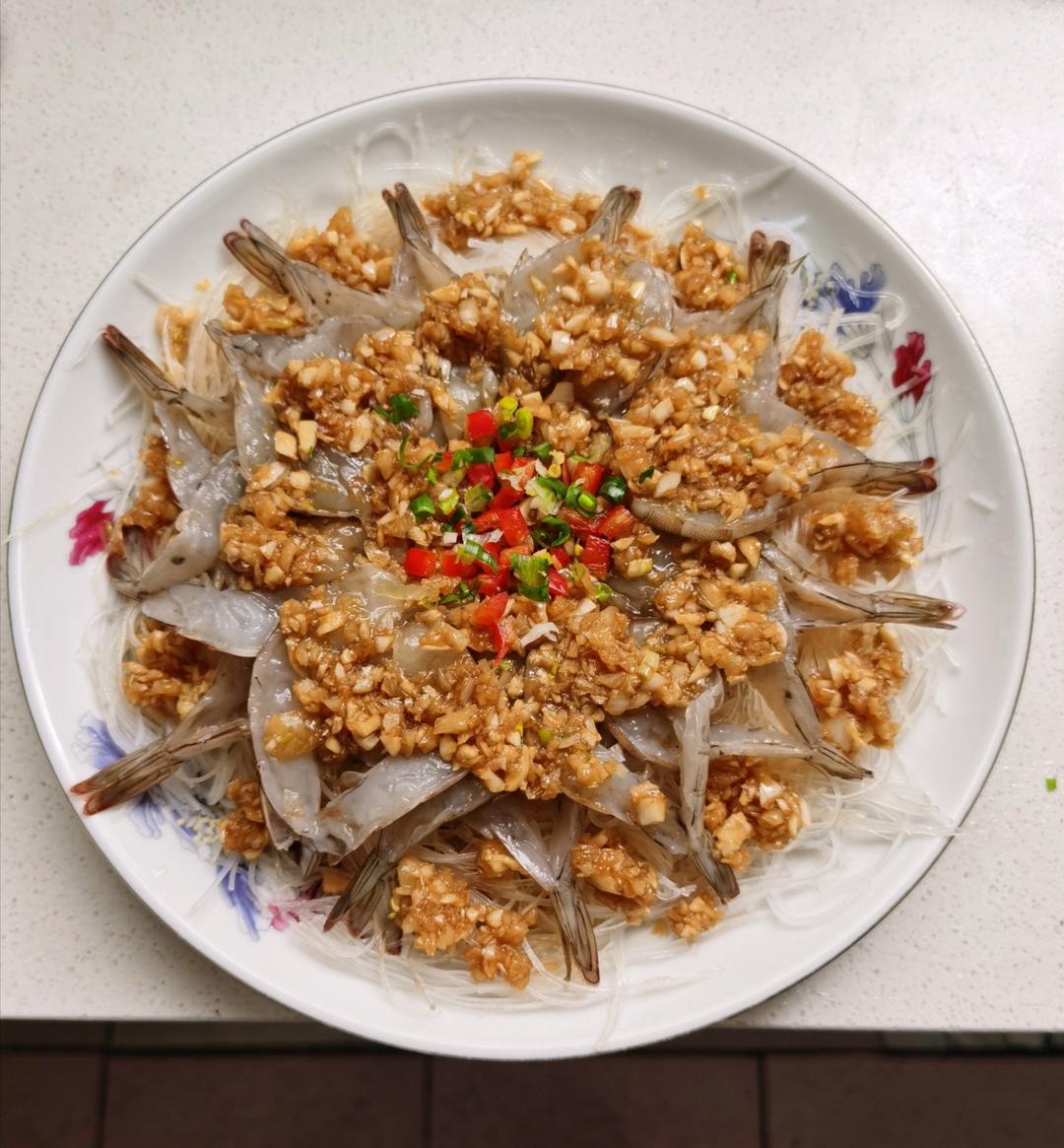 蒜蓉粉丝蒸大虾