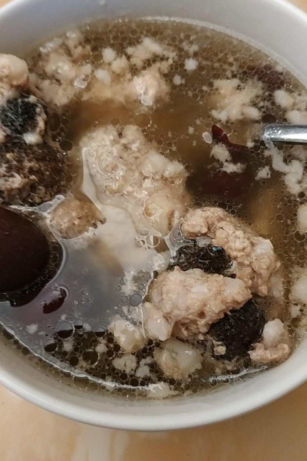 刚刚先生做的春砂仁炖瘦肉