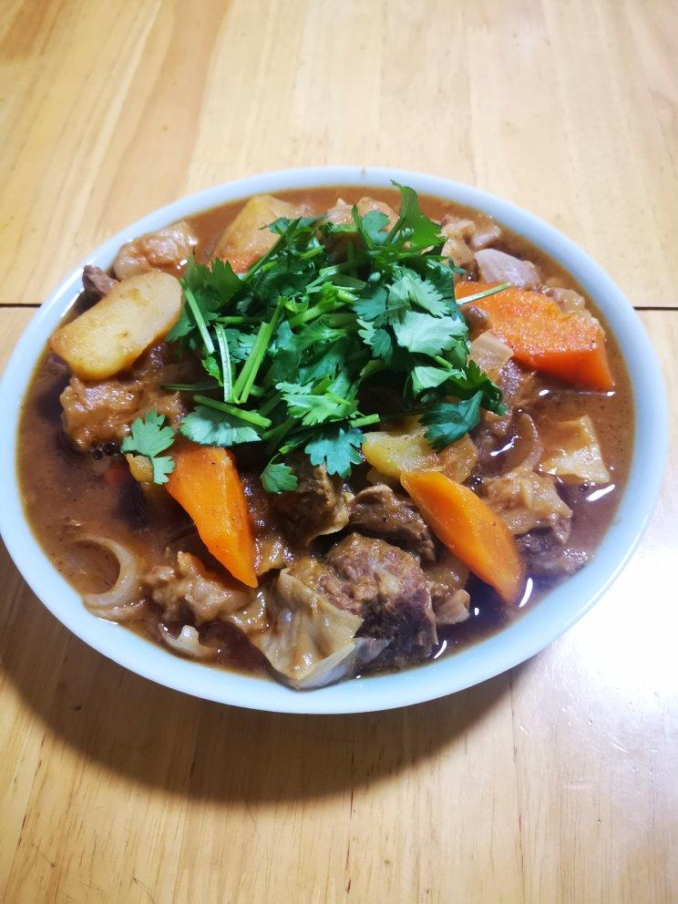 咖喱牛肉土豆