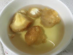 猴头菇海底椰苹果煲瘦肉的做法 步骤1