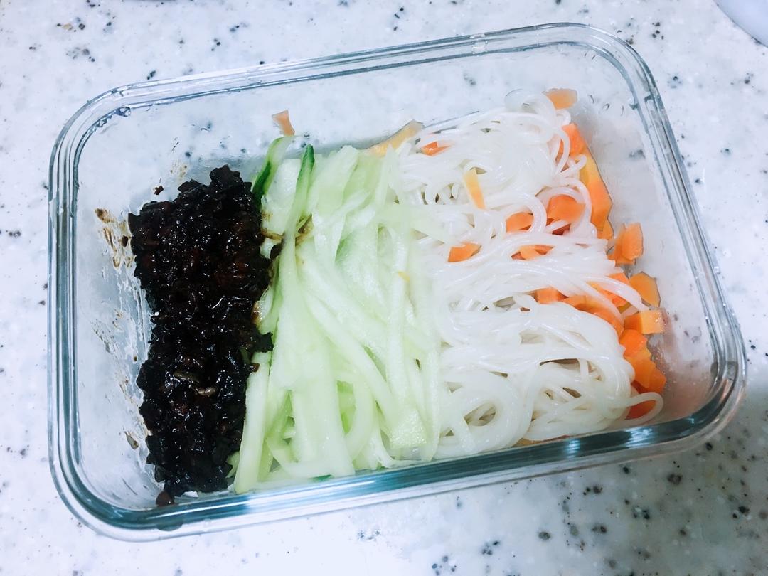 炸酱面