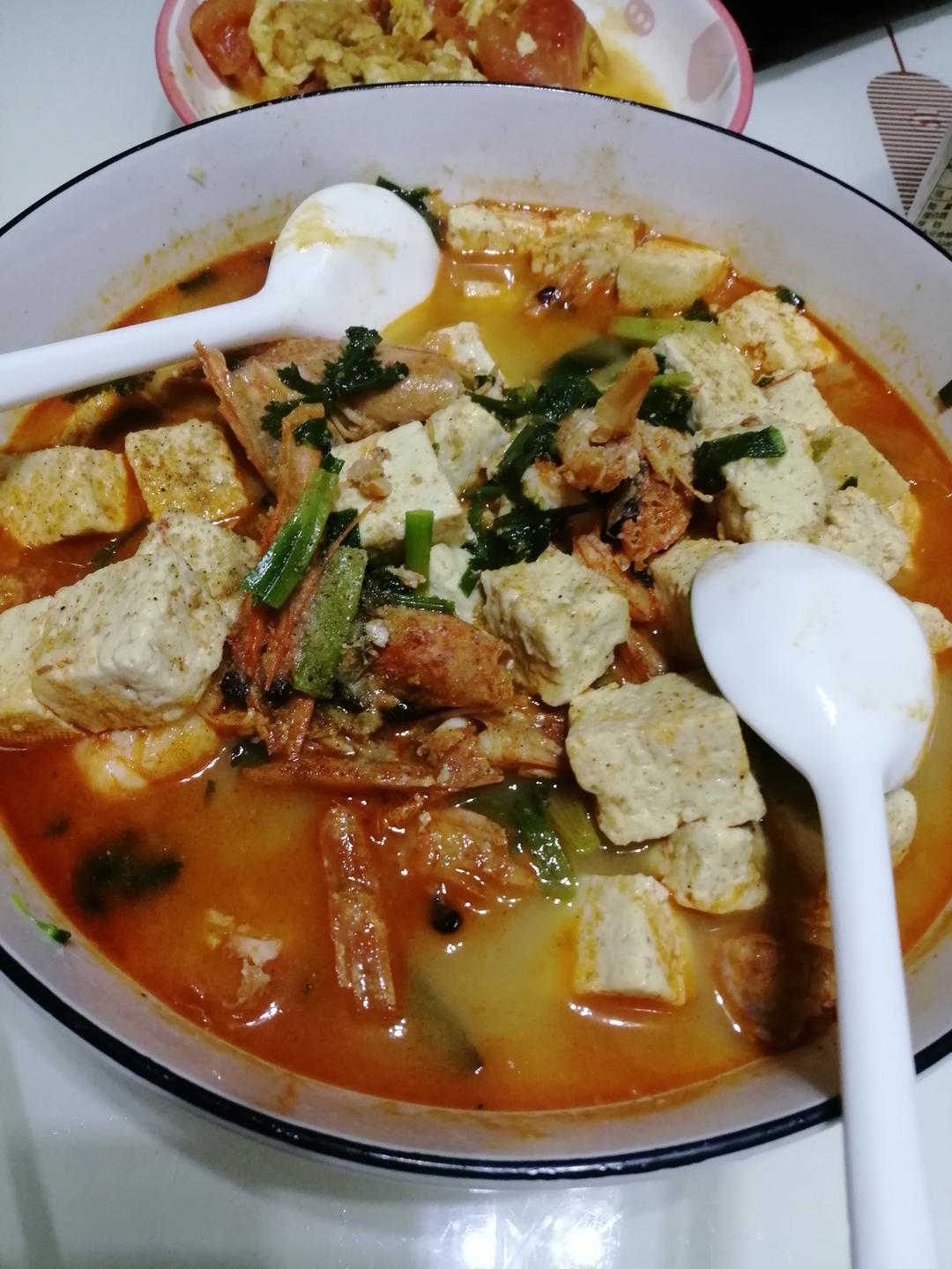 虾头豆腐汤