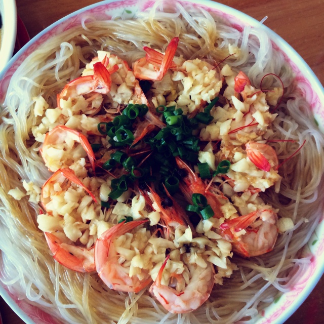 蒜蓉粉丝蒸虾