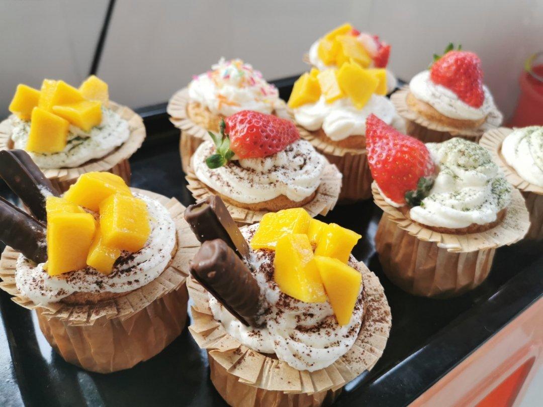 淡奶油纸杯蛋糕