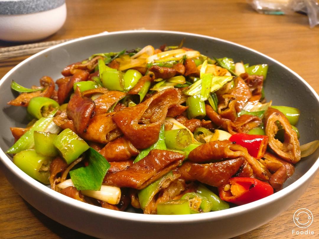 青蒜杭椒小炒肥肠【食材包操作说明】