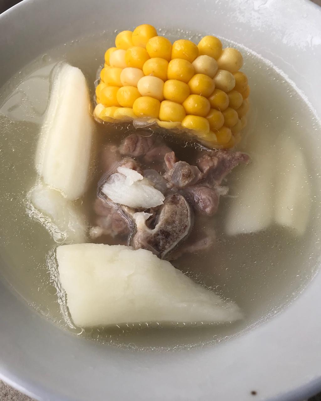 山药玉米排骨汤