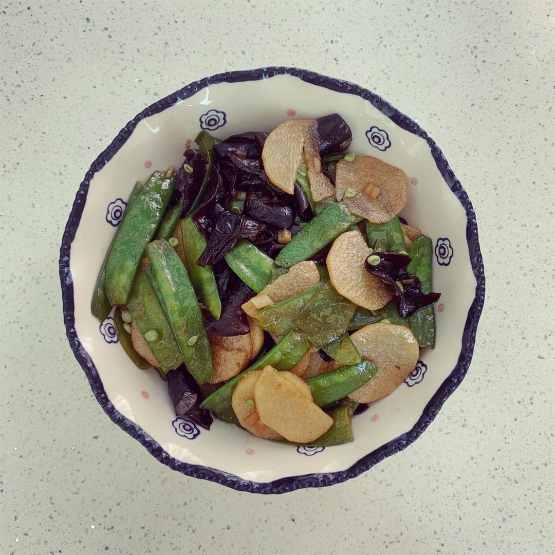 山药木耳荷兰豆(清淡的美味)