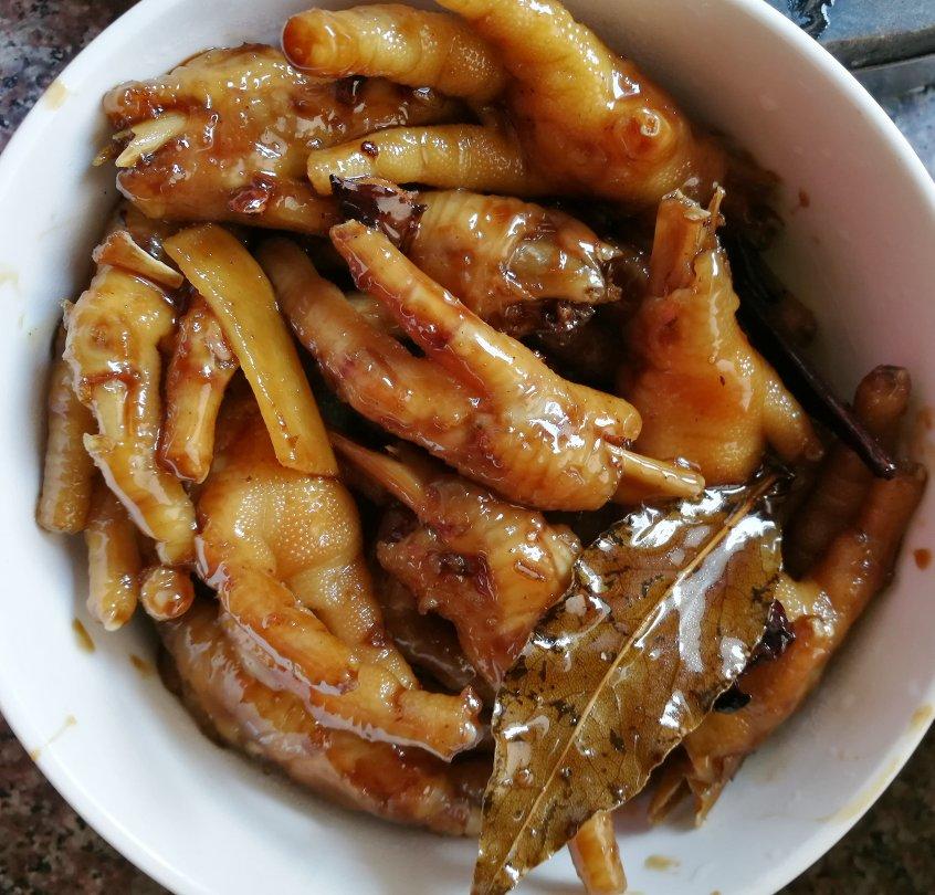 秘制红烧鸡爪