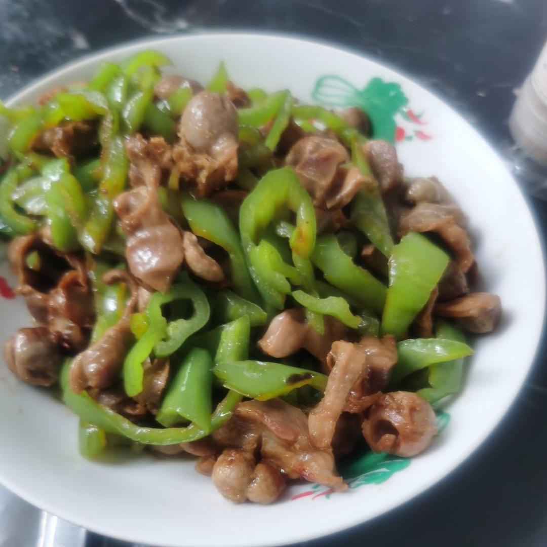 尖椒炒鸡胗