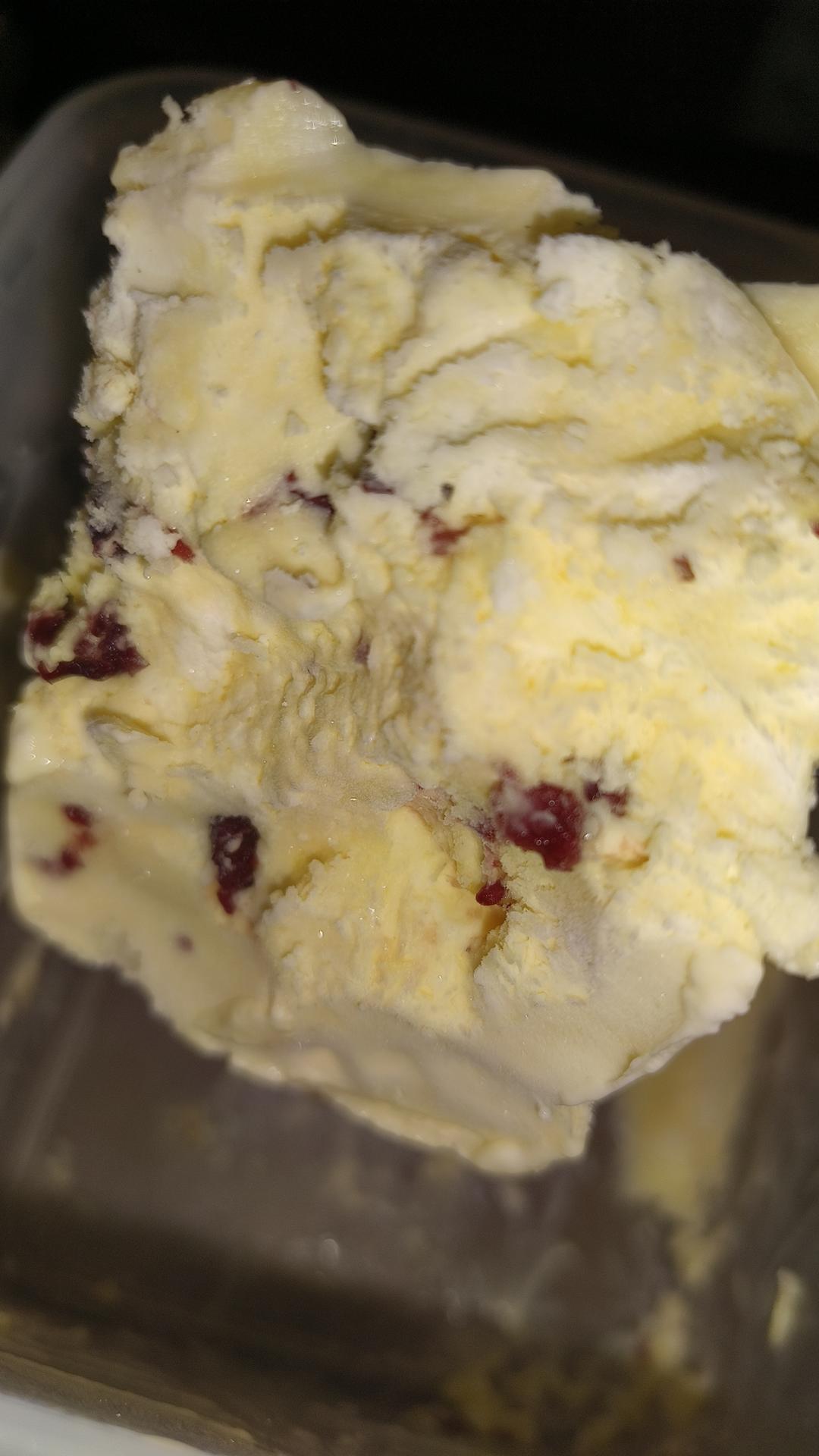 自制冰淇淋（懒人版无需搅拌的冰淇淋）