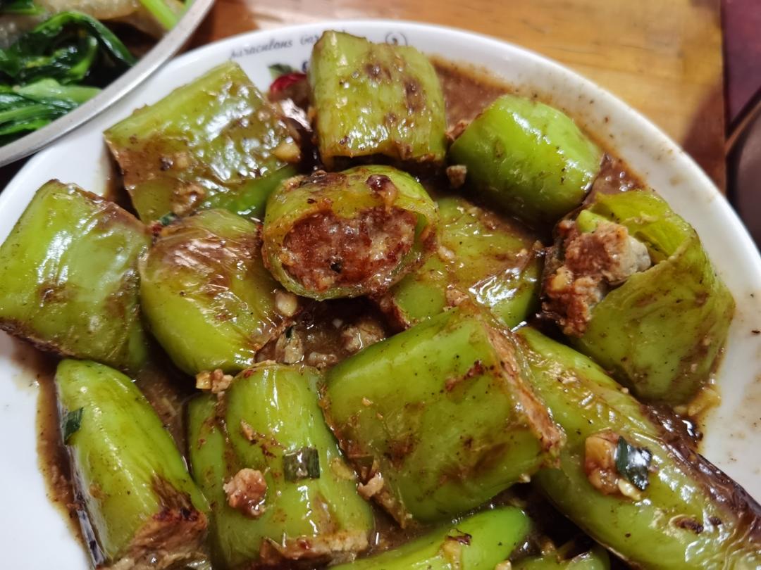 一口一个超过瘾——青椒酿肉