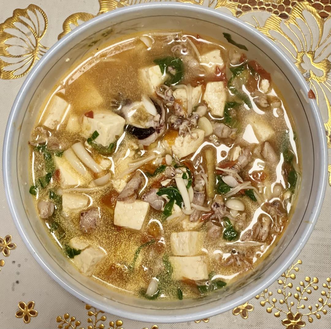 海鲜豆腐汤