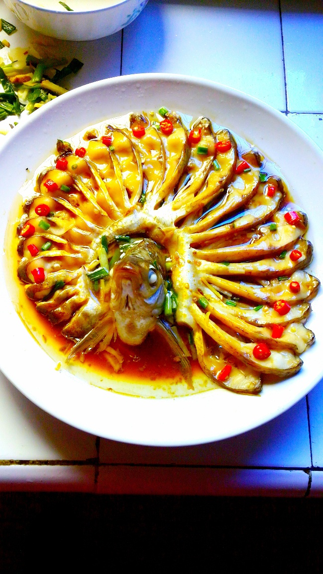 春夏做的孔雀开屏鱼