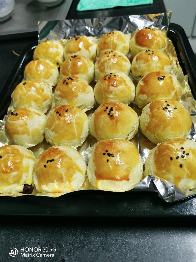 蛋黄酥酥酥（超级奶香黄油版）
