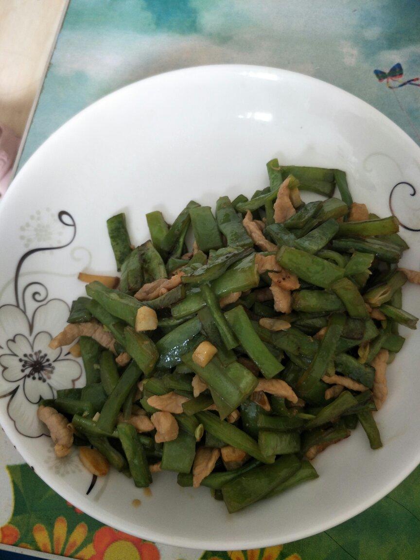 扁豆角丝炒肉
