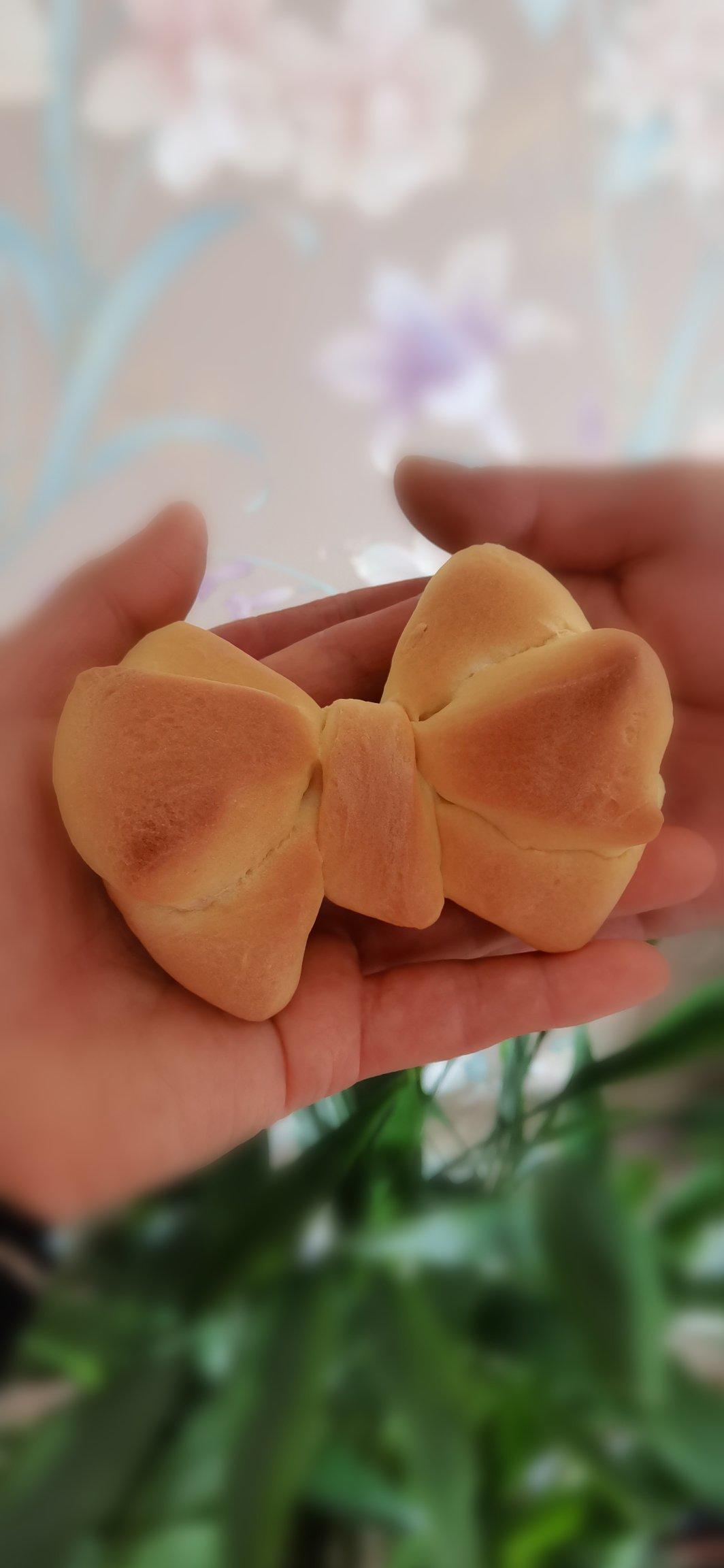 🔥双色蝴蝶结面包❗夏日里的一抹绿
