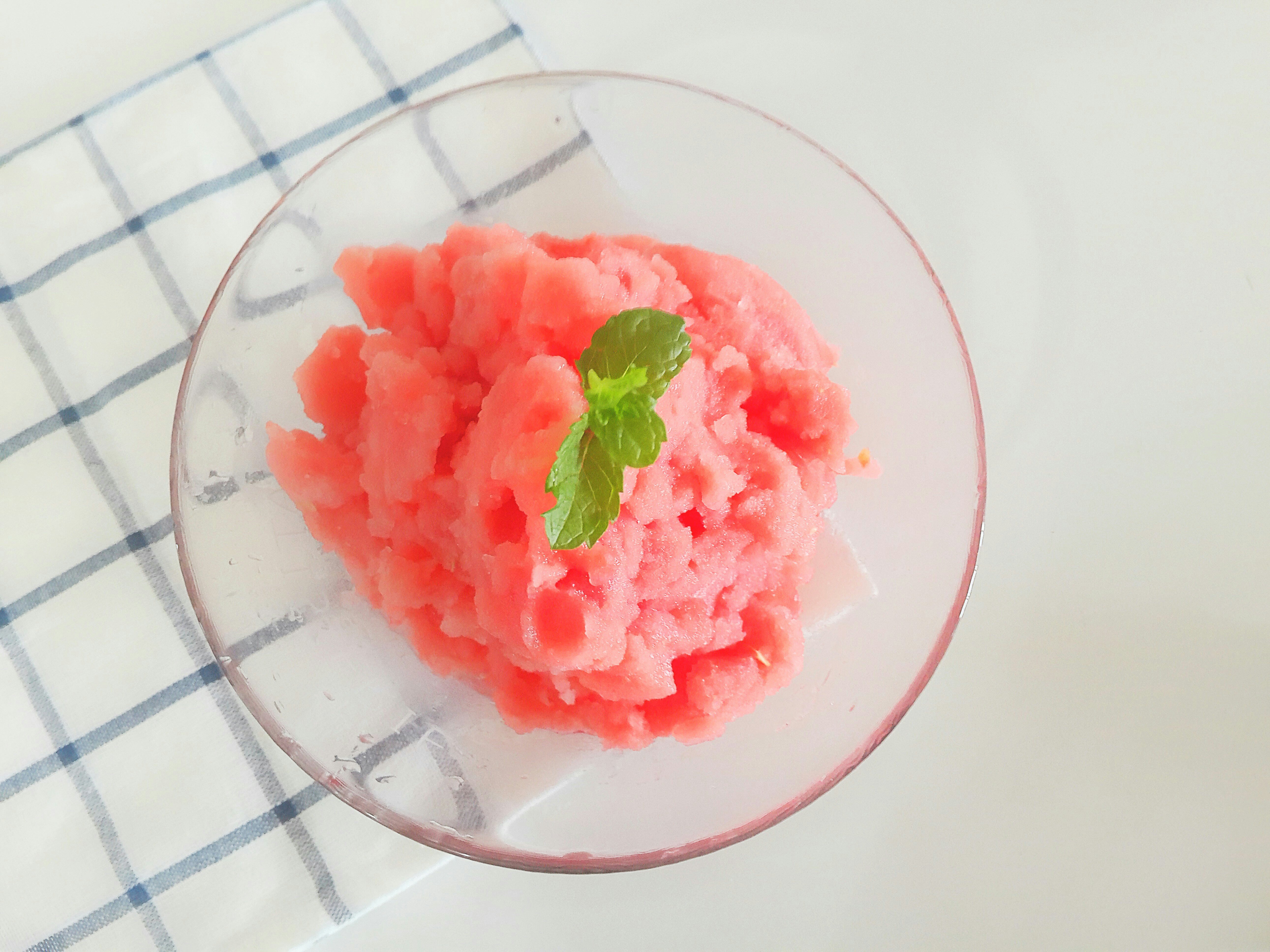 夏日清凉西瓜冰的做法
