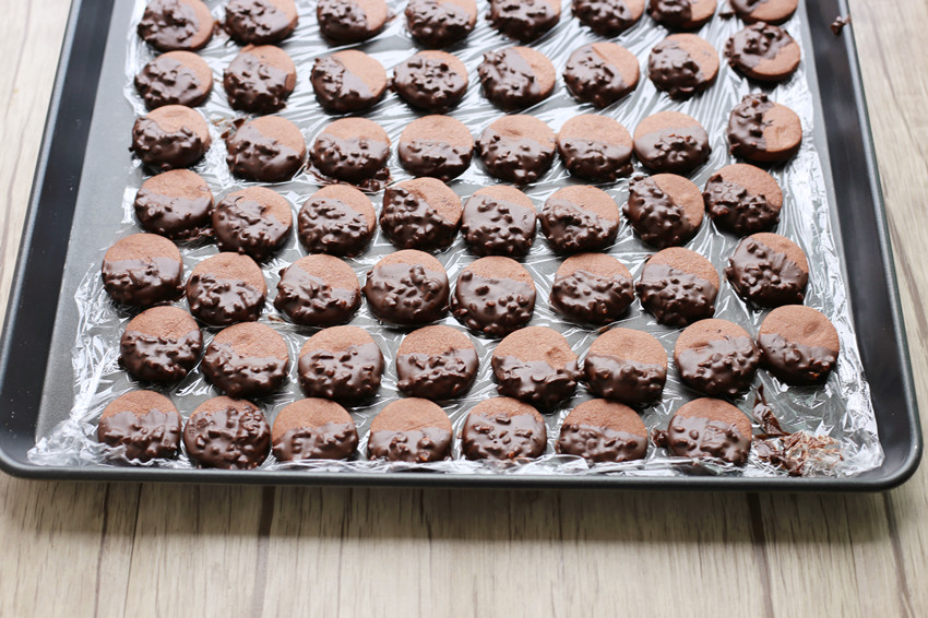 巧克力饼干-巧克力沙布蕾的做法 步骤14