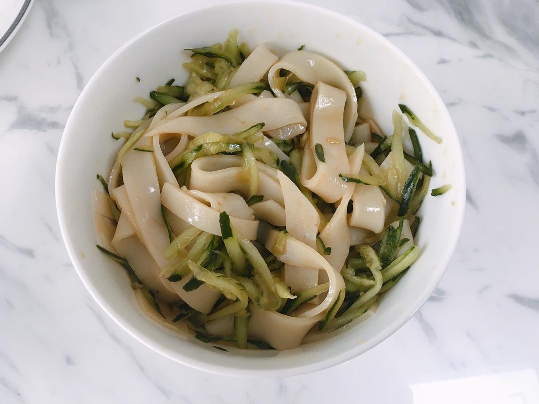 自制凉皮（含洗面、不洗面两种方法）