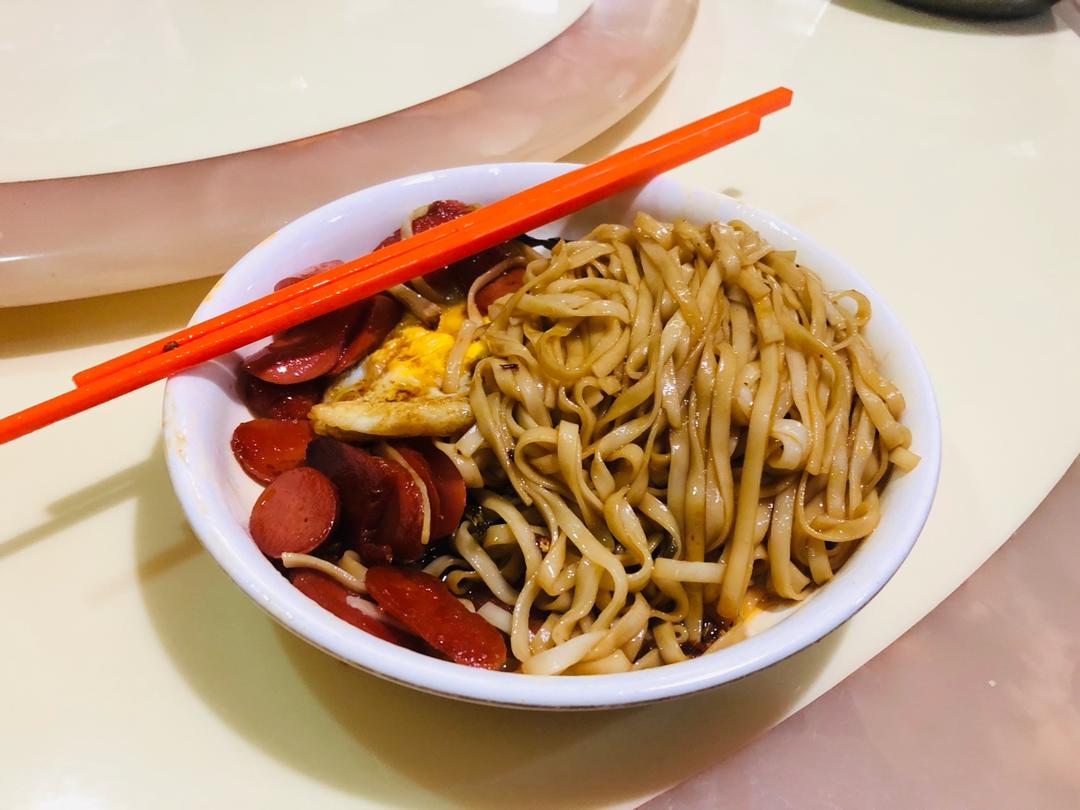 10分钟搞定的一碗葱油拌面