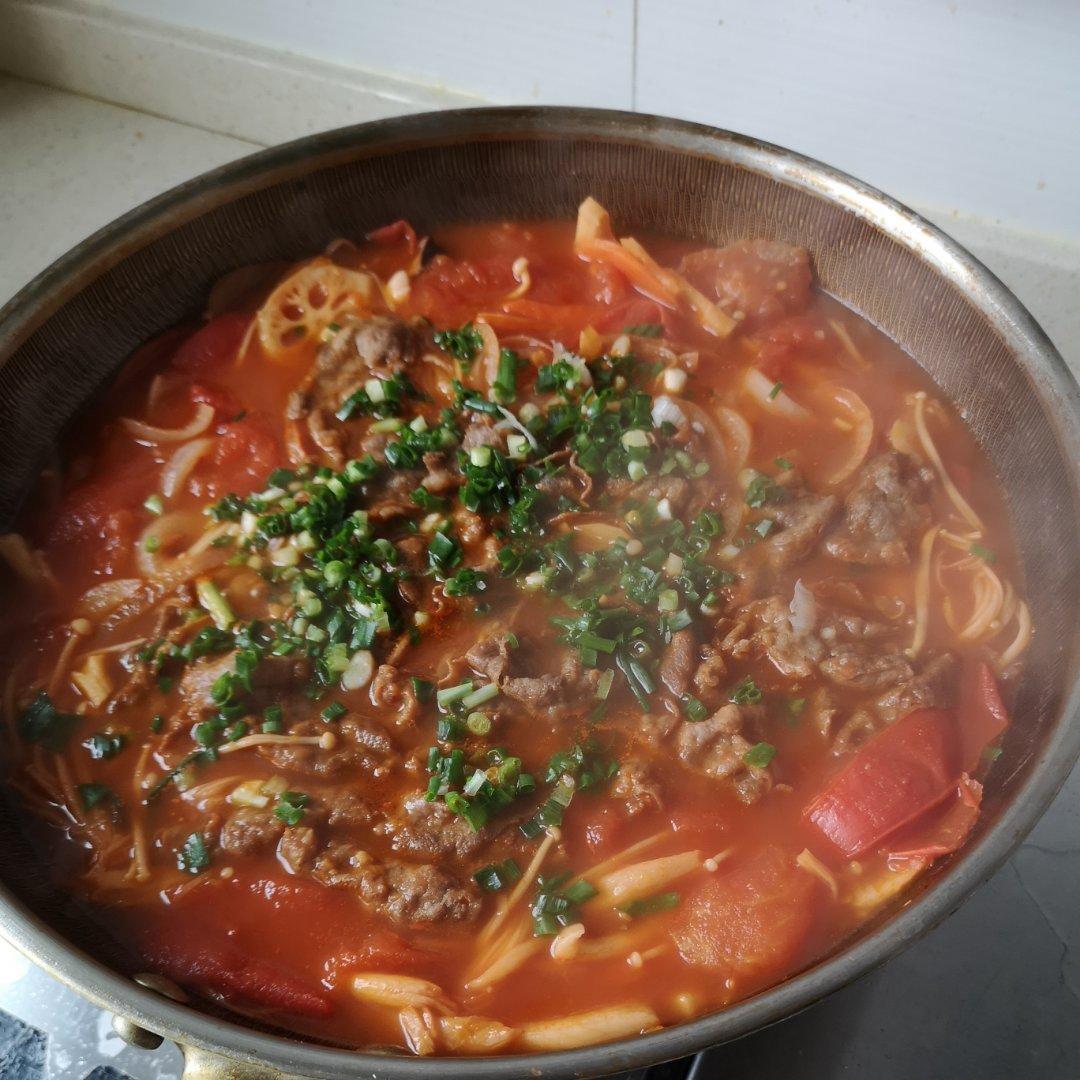 超绝酸汤肥牛金针菇