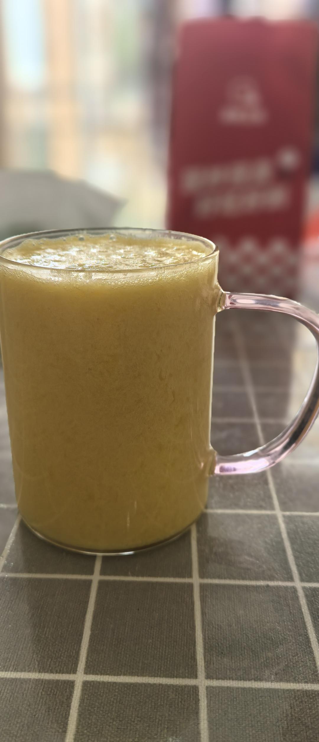 芒果牛奶！好喝到想去支摊！