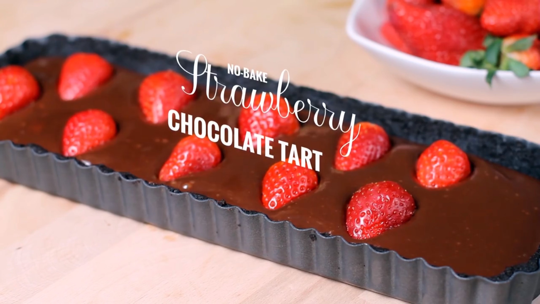 奥利奥草莓巧克力派（免烤）的做法