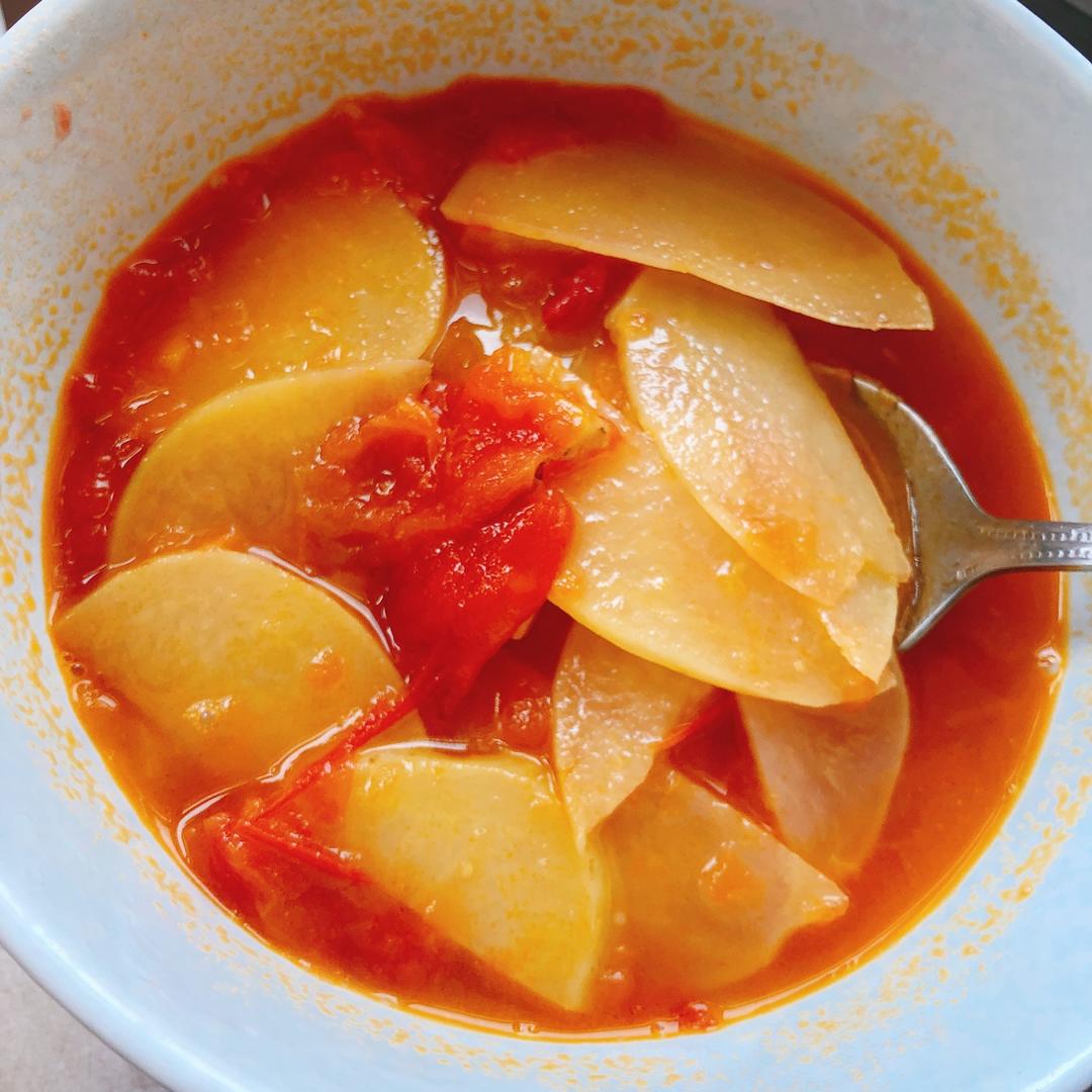 超级浓超好喝的番茄土豆汤