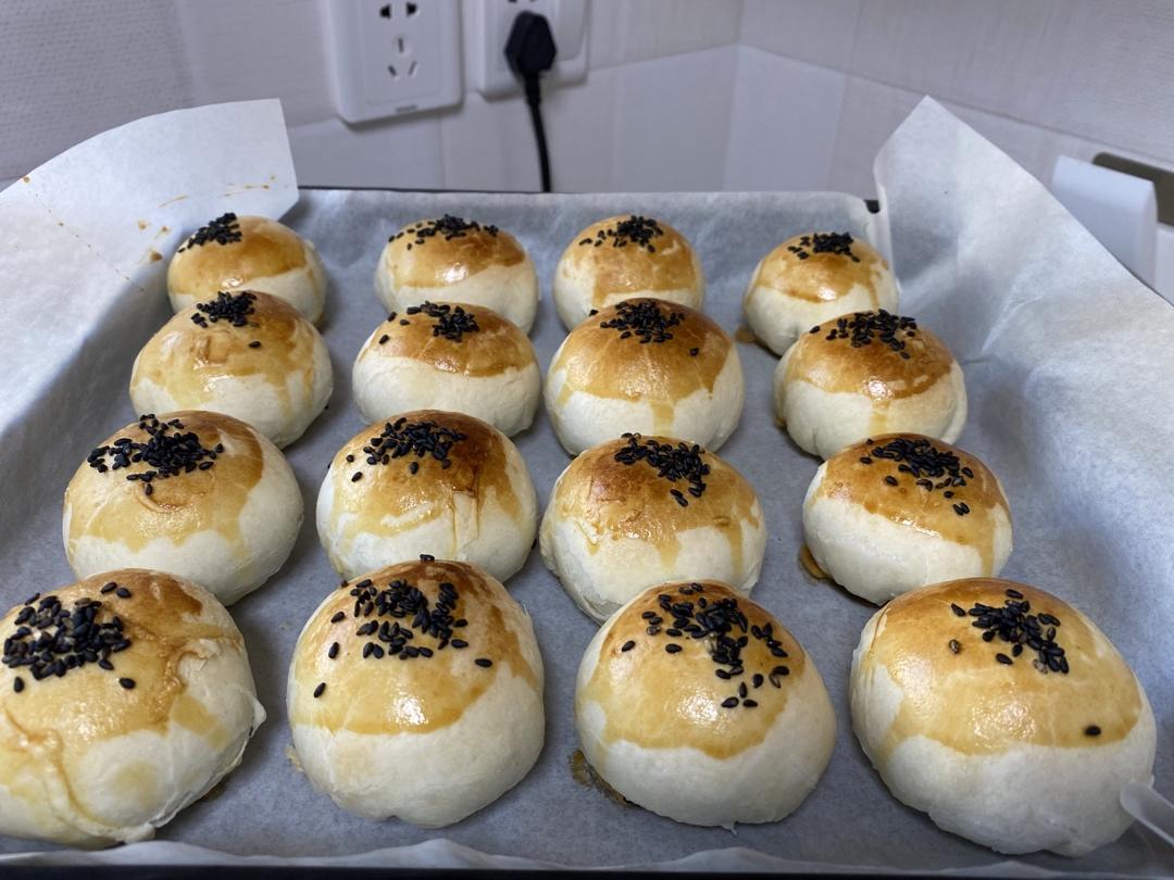 泳式鲜肉榨菜月饼