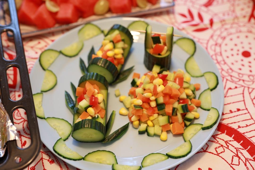 最美年夜饭-🎋翠竹报春节节高🥒（黄瓜玉米火腿鸡丁沙拉）