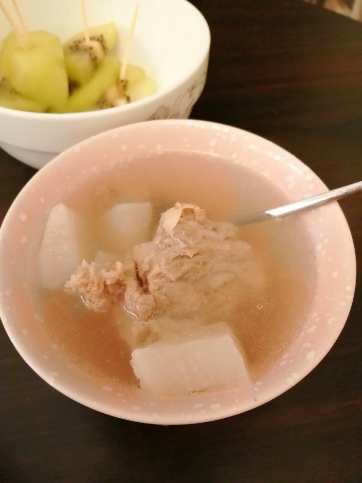 萝卜排骨汤