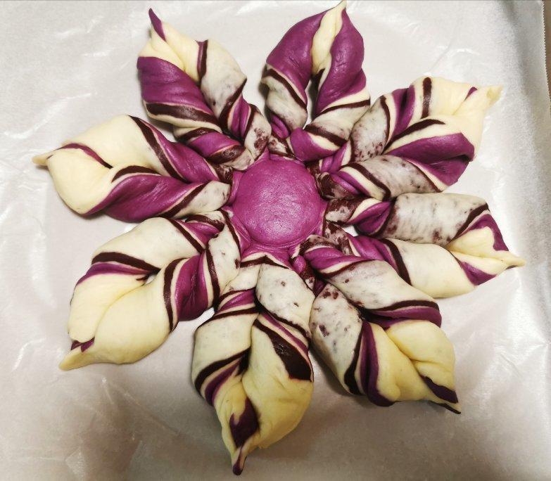 【小高姐】蒜香浓郁 造型优美 不用揉出手膜的面包