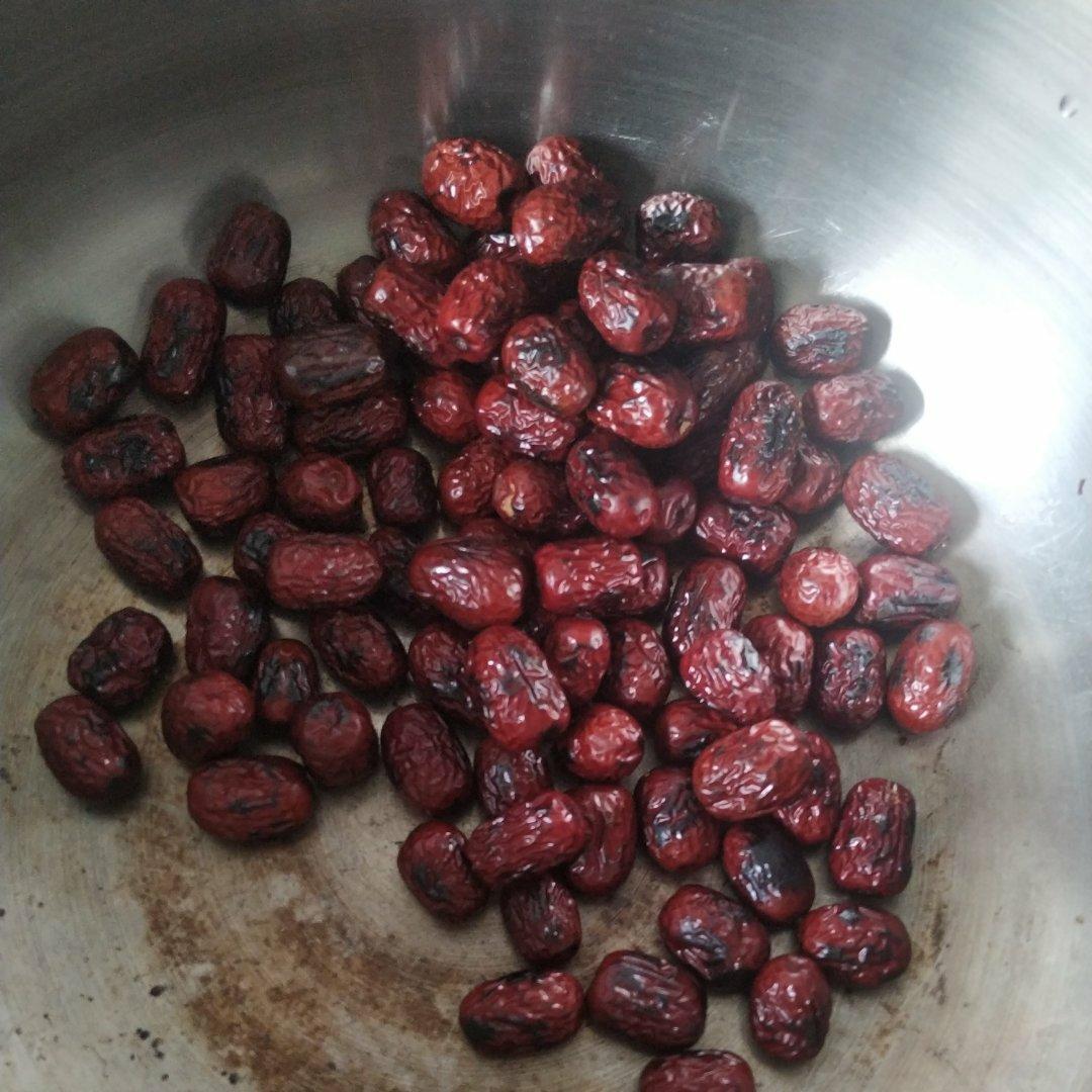 淡定522做的炒红枣