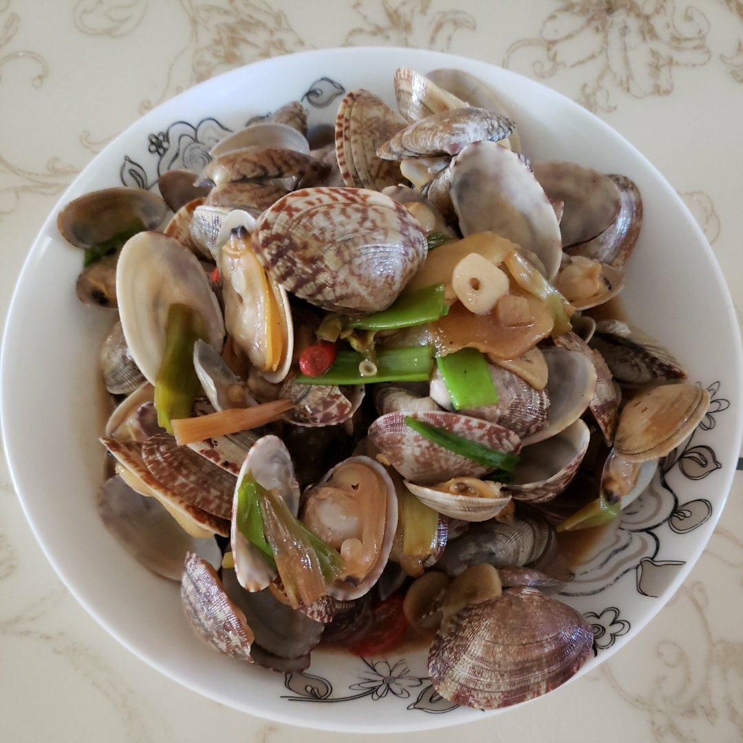 葱姜炒花蛤