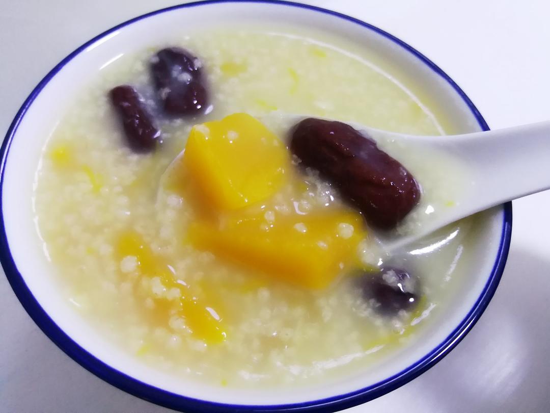 小米红枣南瓜粥
