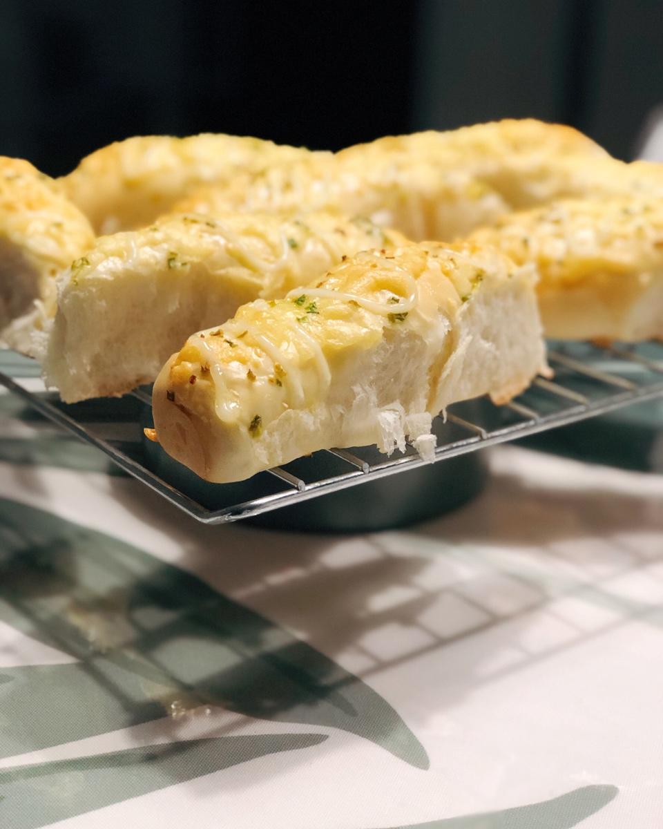 玉米火腿沙拉面包