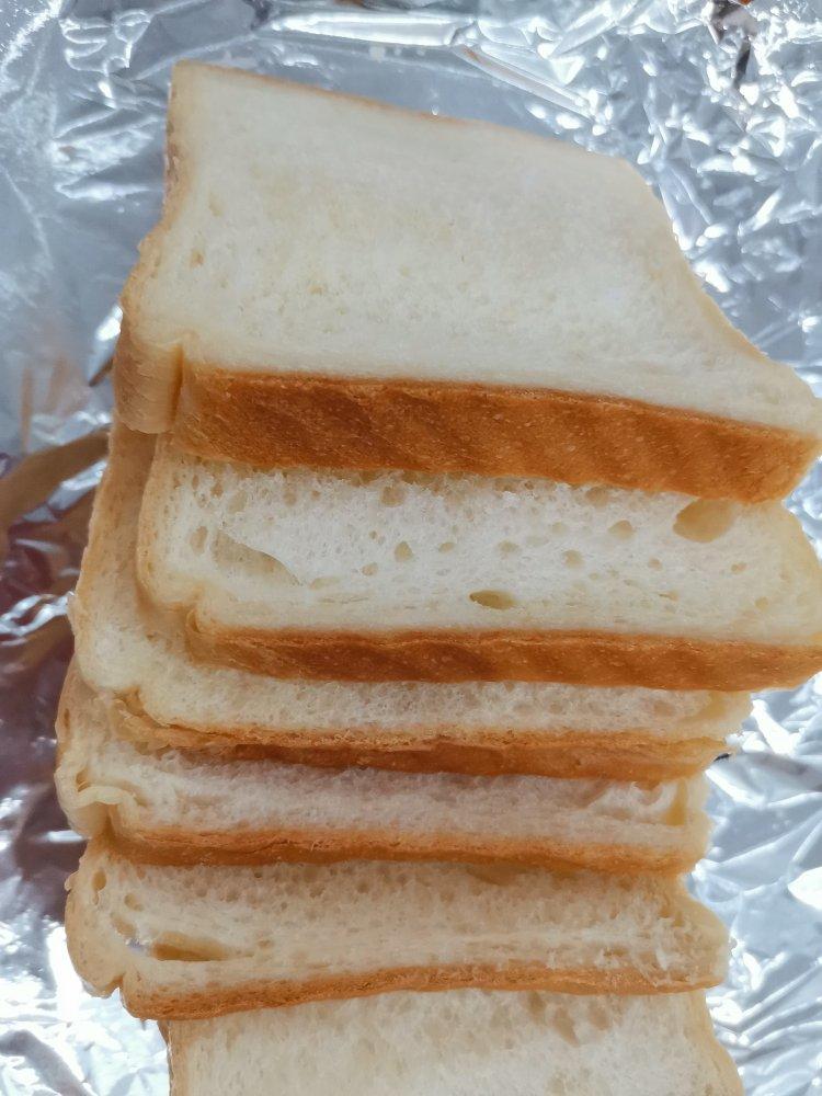 《Tinrry+》软绵绵的白吐司