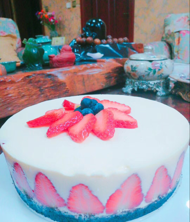草莓芝士蛋糕（6寸）