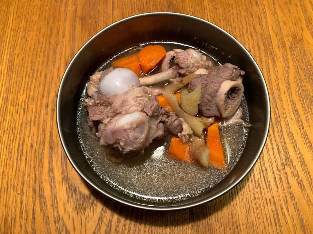 广式骨头汤的做法