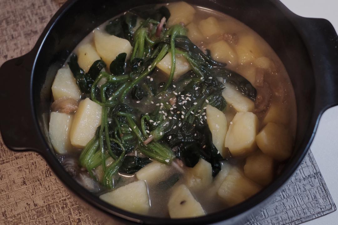 土豆炖菠菜 |奇妙的组合,值得尝试93的做法