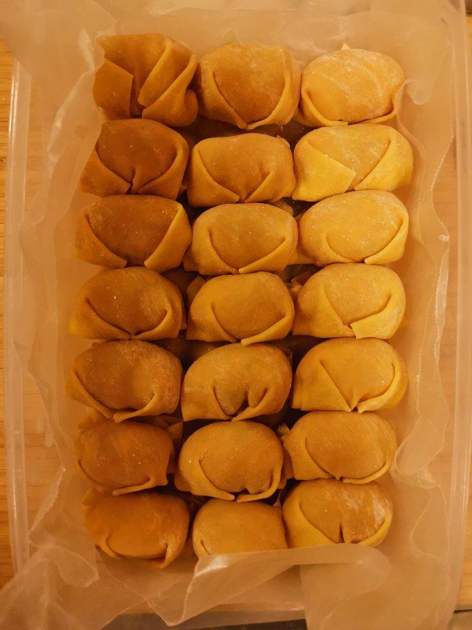 经典港式鲜虾云吞面