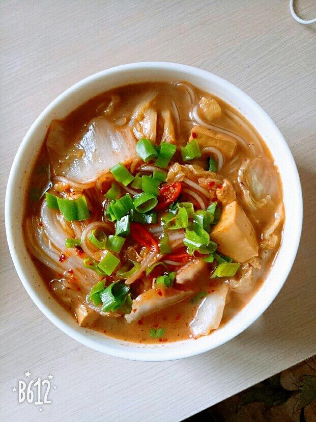 白菜炖冻豆腐