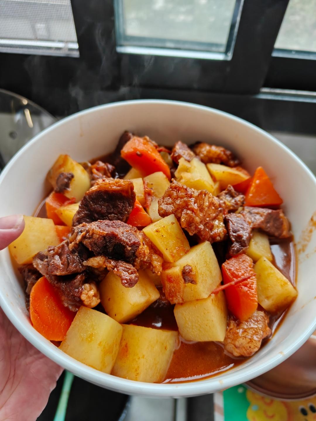 土豆炖牛肉