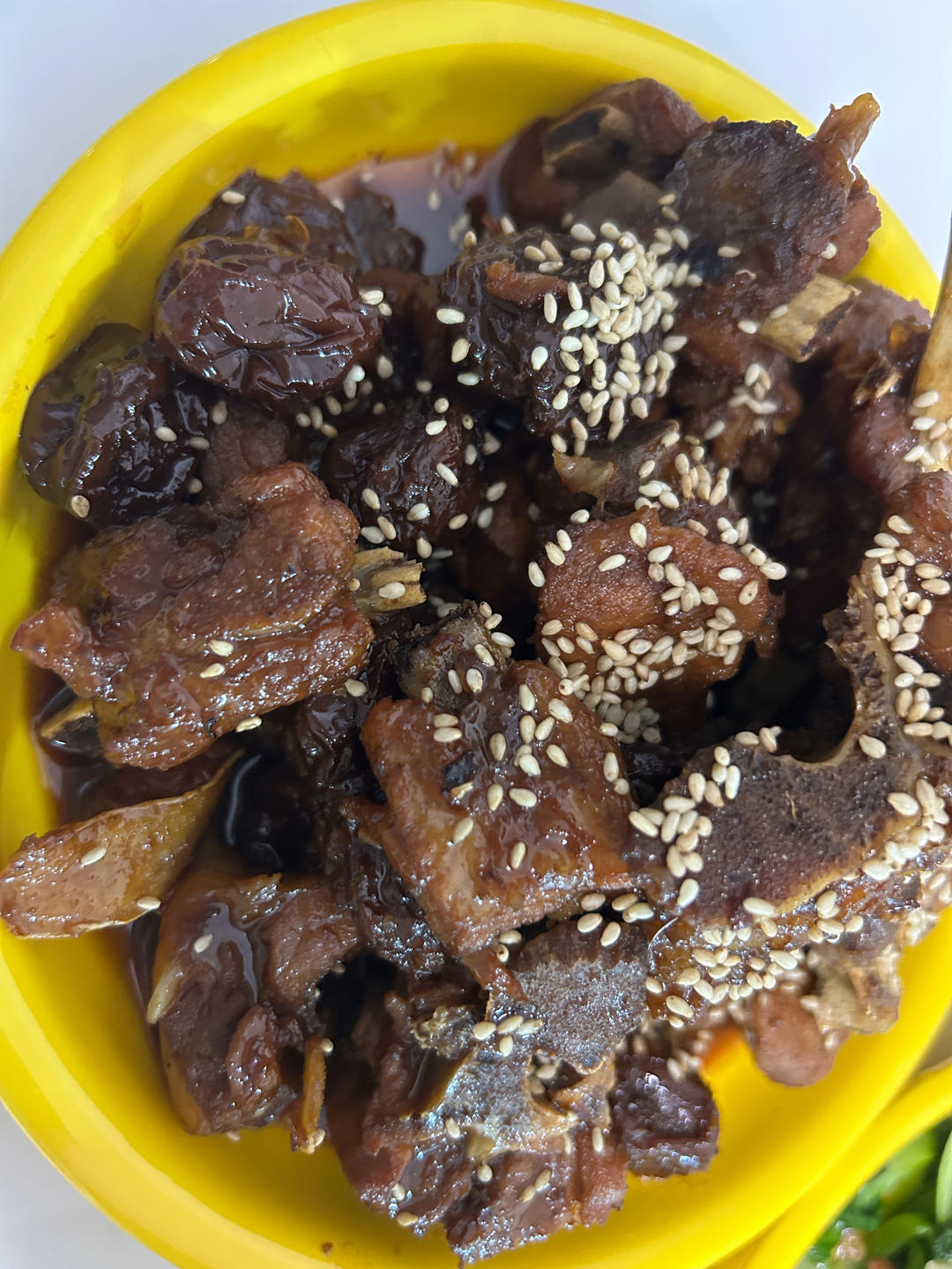 一嘬就脱骨的雪碧话梅小排