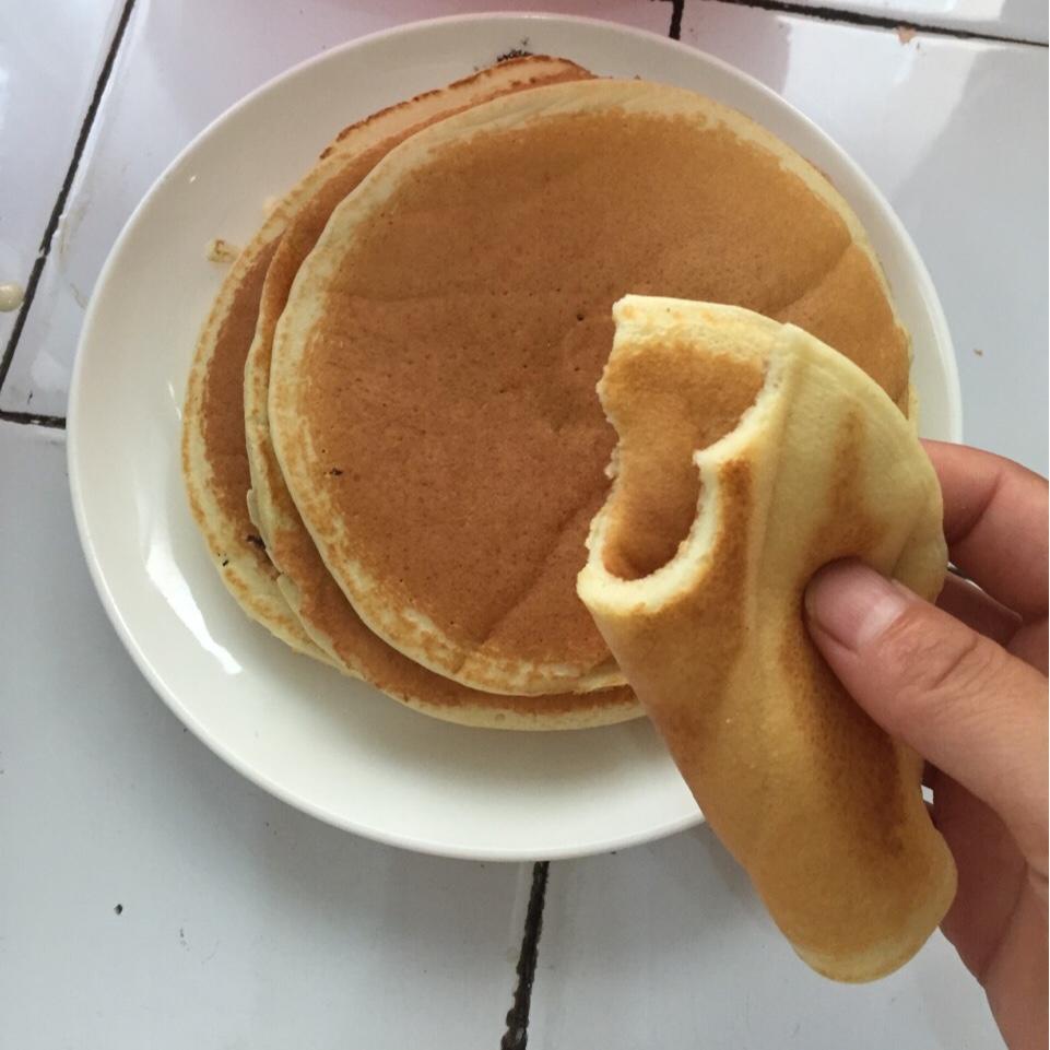 超级简单pancake【无黄油健康版】