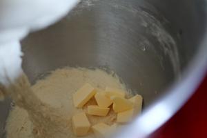 牛奶双色蜜豆包（大米面包不含麦麸）的做法 步骤4