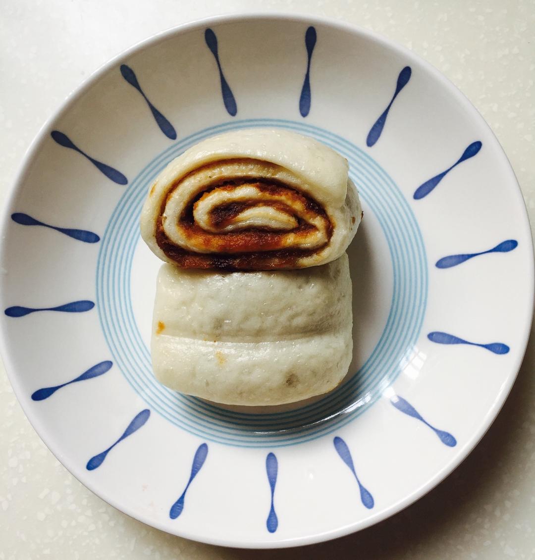 香香的红糖芝麻酱卷